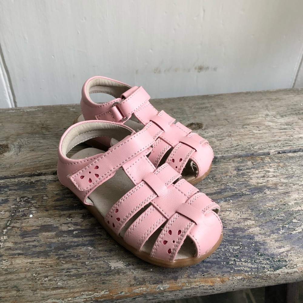 See Kai Run Sandals toddler size 8